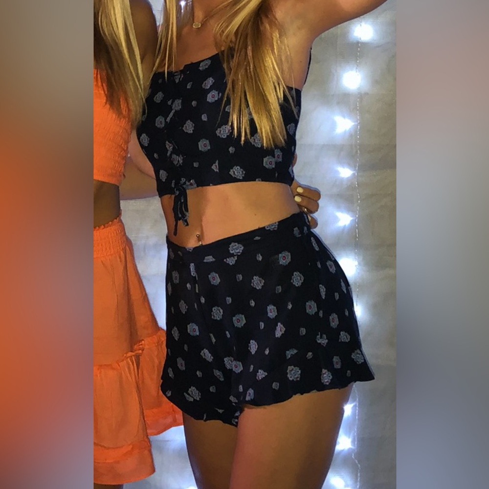 2 piece set